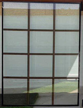 Juego de ventanas aluminio marrón