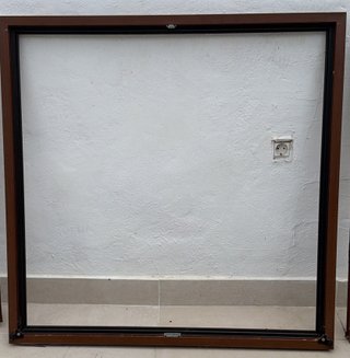 Juego de ventanas aluminio marrón