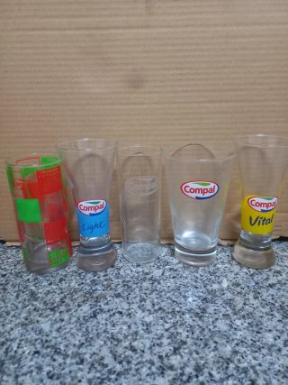 Conjunto de 5 Copos Compal Todos  5€