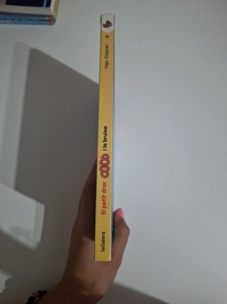 El petit drac Coco i la bruixa