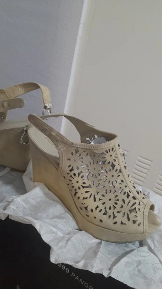 Zapatos de cuña Graceland beige