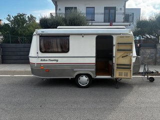 Caravana Eriba ( pequeña , rutera )
