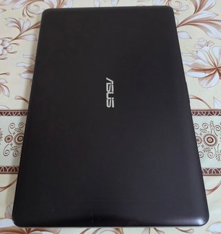 Ordenador portátil ASUS i3 Sexta generación, 8RAM