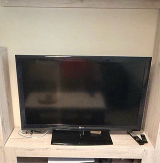 Televisor LG 42 Negro + mando a distancia original