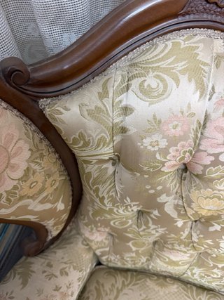 Sofá y sillones Isabelino. Precio negociable