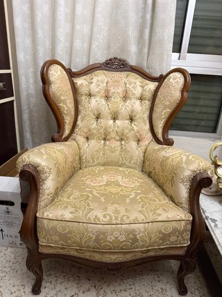 Sofá y sillones Isabelino. Precio negociable