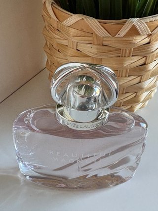 Estée Lauder Beautiful Magnolia EDP 50ml