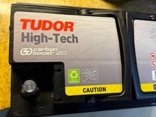 Batería Tudor 100Ah 900A