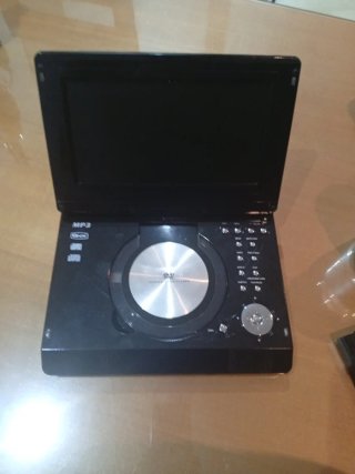 DVD Portátil Denca con Cargador