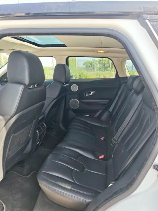 Range Rover Evoque 2.2 TD4 4x4 Auto | Techo