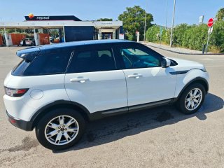 Range Rover Evoque 2.2 TD4 4x4 Auto | Techo