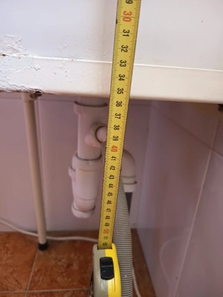 Pila de lavar con patas