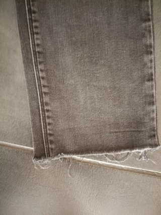 Pantaloni donna