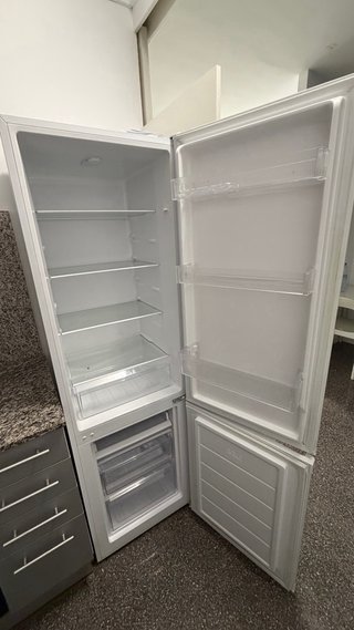 Frigorífico combi OK