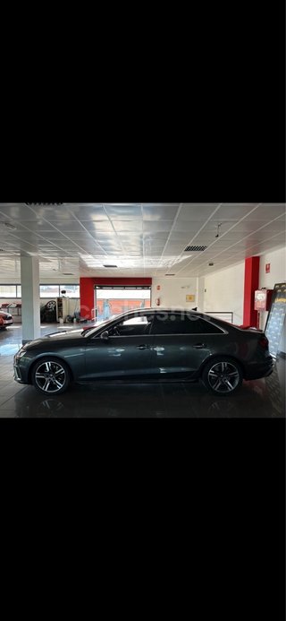 Audi A4 2021