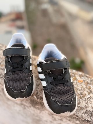 Deportivas Adidas Negras Niños
