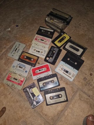 Lote de cintas de casete antiguas