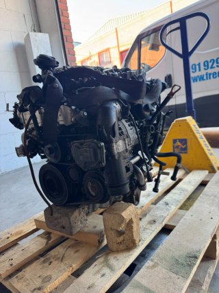 Motor BMW N47D16A Completo