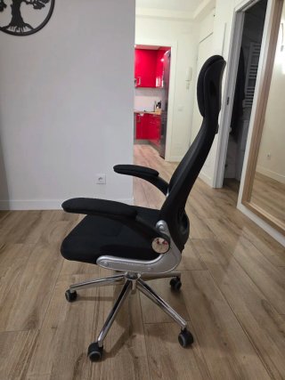 Silla de oficina ergonómica DSJ Negra