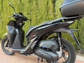 Honda Sh 125 2026 con 2.000 kms!