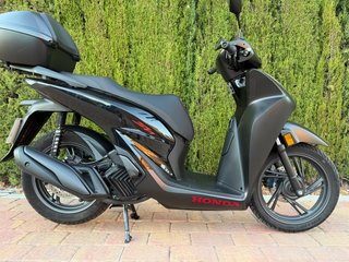 Honda Sh 125 2026 con 2.000 kms!