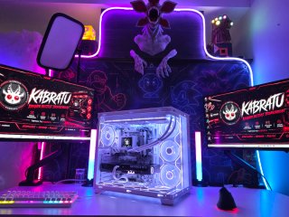 PC Gaming Ryzen 7 7800x3d + RTX 5060 Ti