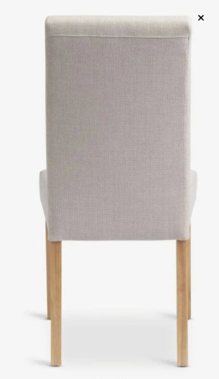 Sillas de comedor beige y madera