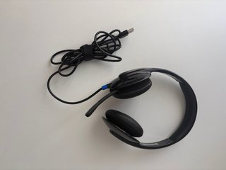 Auriculares USB con micrófono