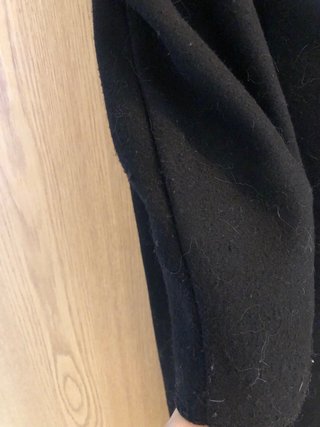 Abrigo negro Stradivarius