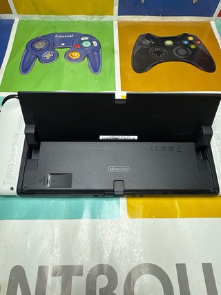 Nintendo Switch OLED Bianca