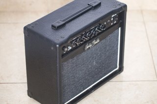 Amplificador Harley Benton HB-20R - Málaga en mano