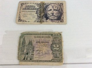 Billetes antiguos 5 y 2 pesetas España