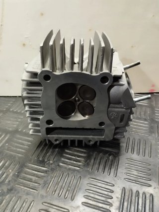 Culata Daytona 4 válvulas