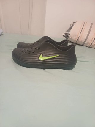 Zapatillas Nike React Rejuven 8 Negras