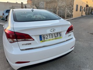 Hyundai i40 1.6 GDI  135cv del año 2020 gasolina