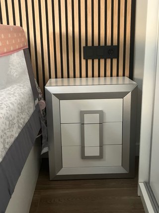 Cabecero y 2 Mesitas Plata/Blanco