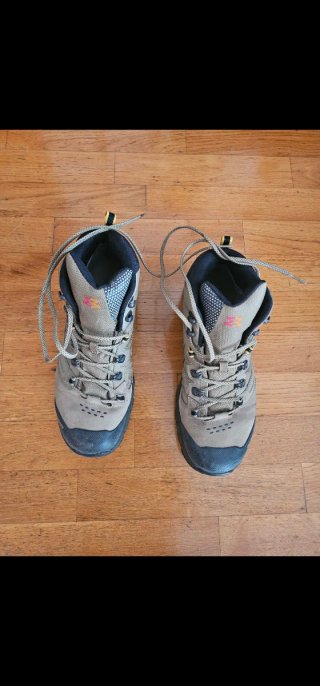Botas de montaña Garmont Gore-Tex marrones