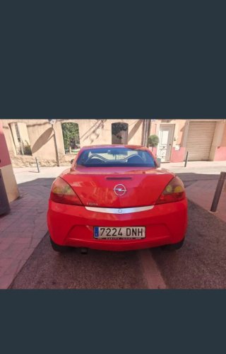 Opel Tigra 2006