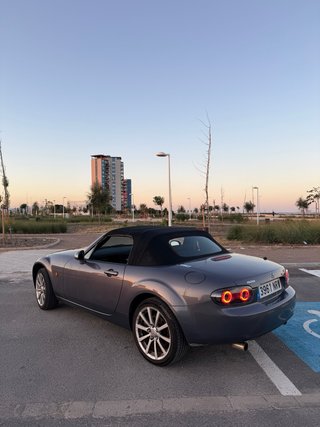 Mazda MX-5 2.0 con diff. autoblocante y bilstein