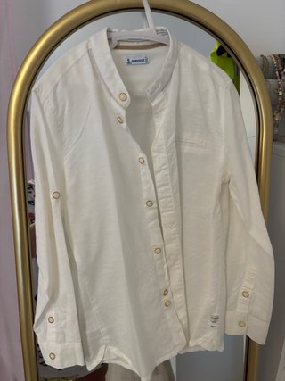 Blazer de lino beige Mayoral pantalón y camisa