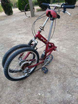 Bicicleta Plegable Roja