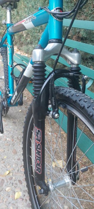 Bicicleta BH Jumper 26