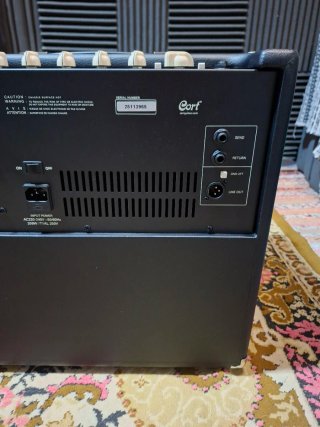 Cort CM150B Combo Bajo 150W RMS