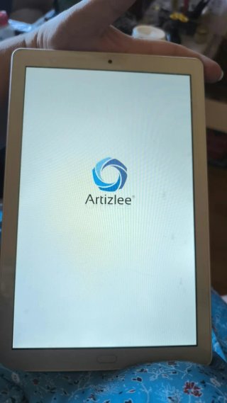 Tablet Plata y Blanca