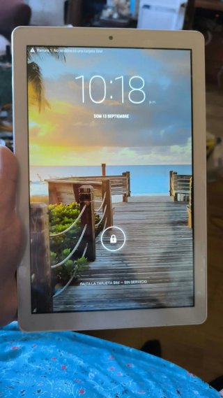 Tablet Plata y Blanca