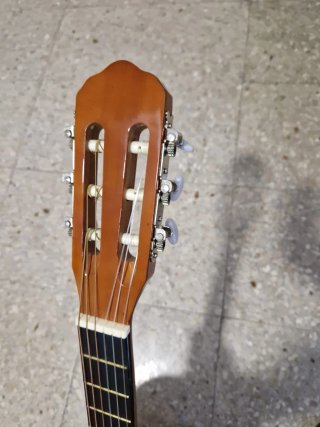 Guitarra Española Clásica Talla pequeña