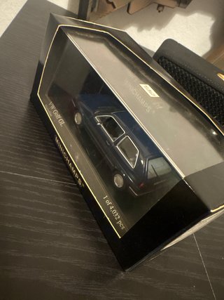 Maqueta Minichamps VW Golf GL Mk1