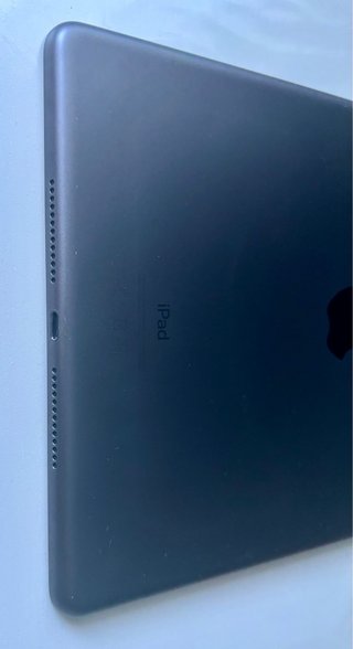 iPad 8ª Gen 10.2 2020 32GB Gris Espacial