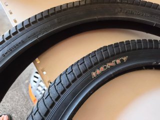 Ruedas Monty Special Tires