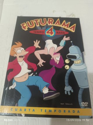 4 primeras temporadas de Futurama + 4 películas